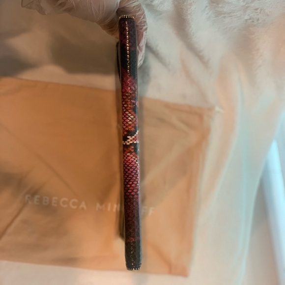 Rebecca Minkoff Pink & Black Snake Embossed Leather Leo Clutch w/ Dust Bag! - Picture 3 of 9